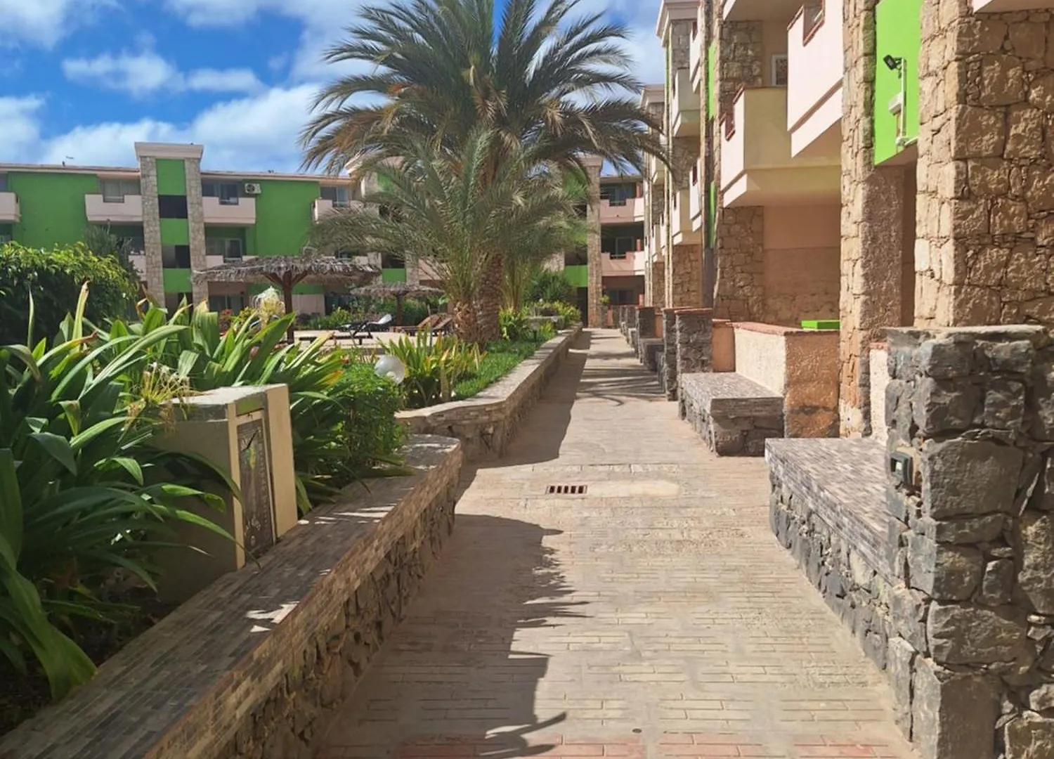 Djadsal Moradias Apartment Santa Maria